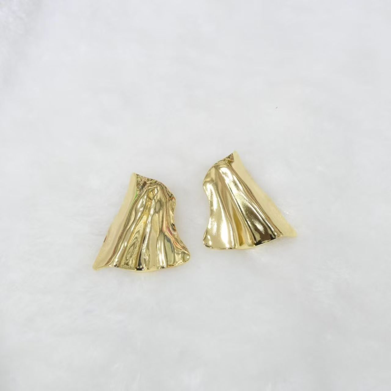 Gold Sculptural Fan Stud Earrings wholesale product image