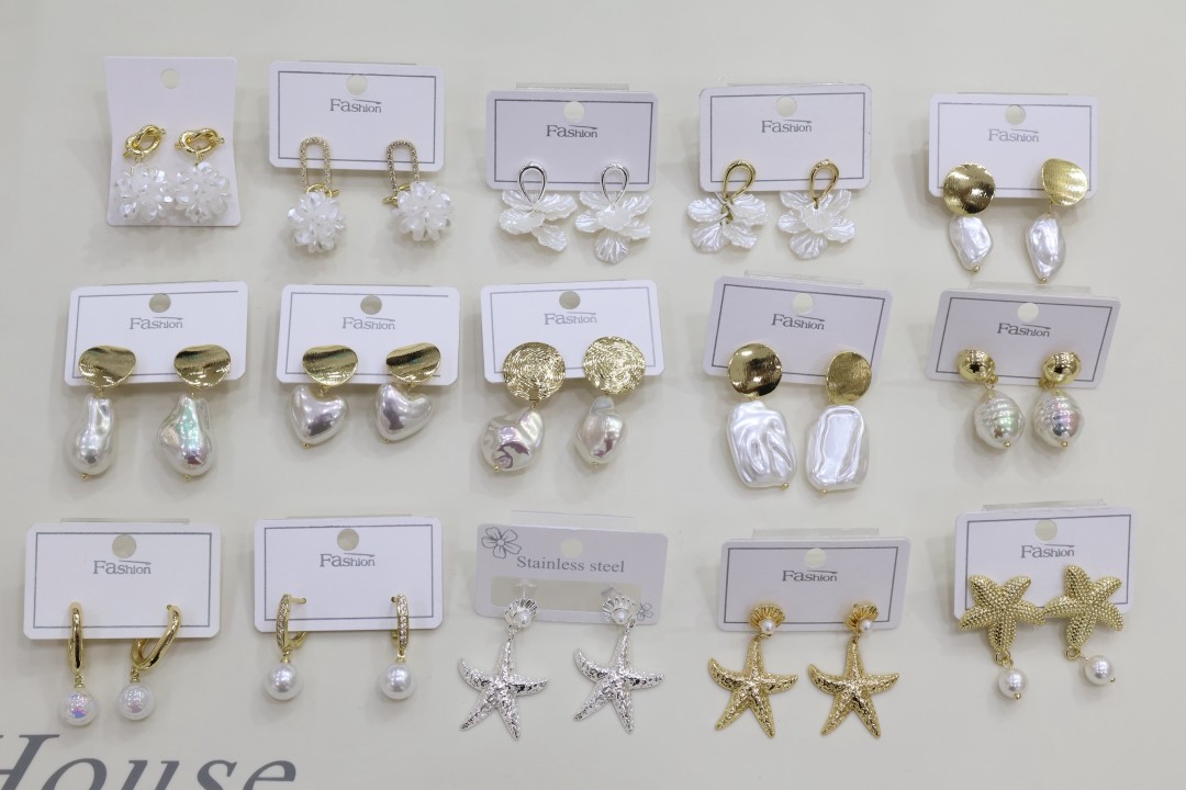 Shell Pearl Flower Earrings wholesale product image